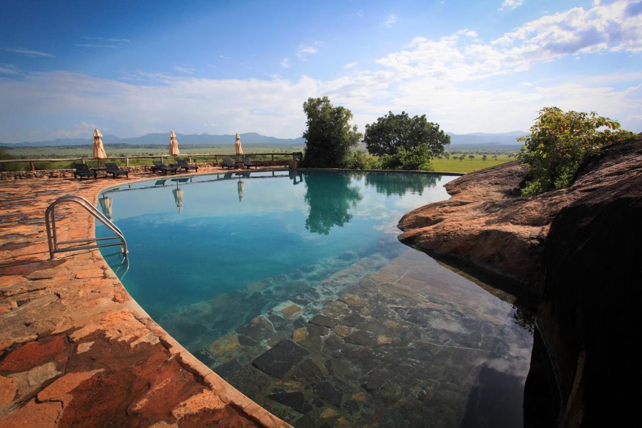 Apoka Safari Lodge Loitanit Exteriör bild
